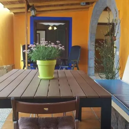 Celeste, Con Wifi, Piscina Privada Cerca Cesar Manrique Вилла