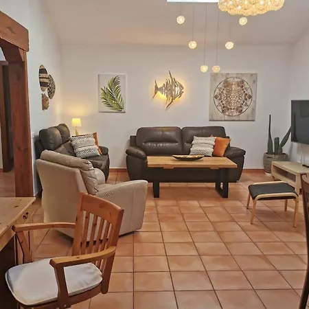 Celeste, Con Wifi, Piscina Privada Cerca Cesar Manrique וילה *
