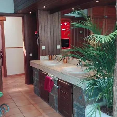 Celeste, Con Wifi, Piscina Privada Cerca Cesar Manrique Вилла *